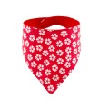 bandana dla psa i kota białe kwiatki na czerwonym tle